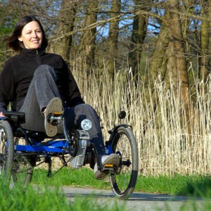 tina fährt.jpg