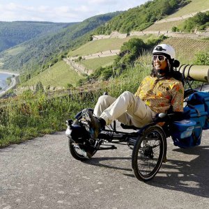 scorpion-fx-26-reise-dreirad-travel-trike.jpg