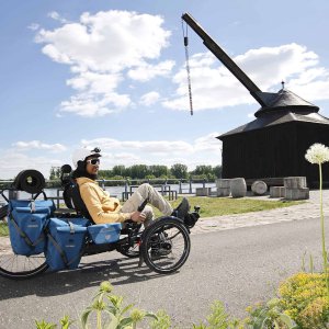 scorpion-fx-26-reiserad-dreirad-trekking-trike-hero.jpg